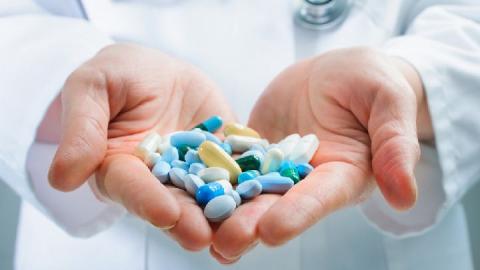 This Is How Opioid Lawsuits Differ from Big Tobacco's